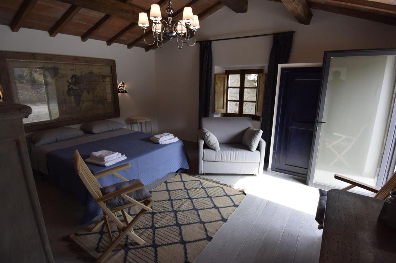 Agriturismo La Fontaccia Монтияно Экстерьер фото