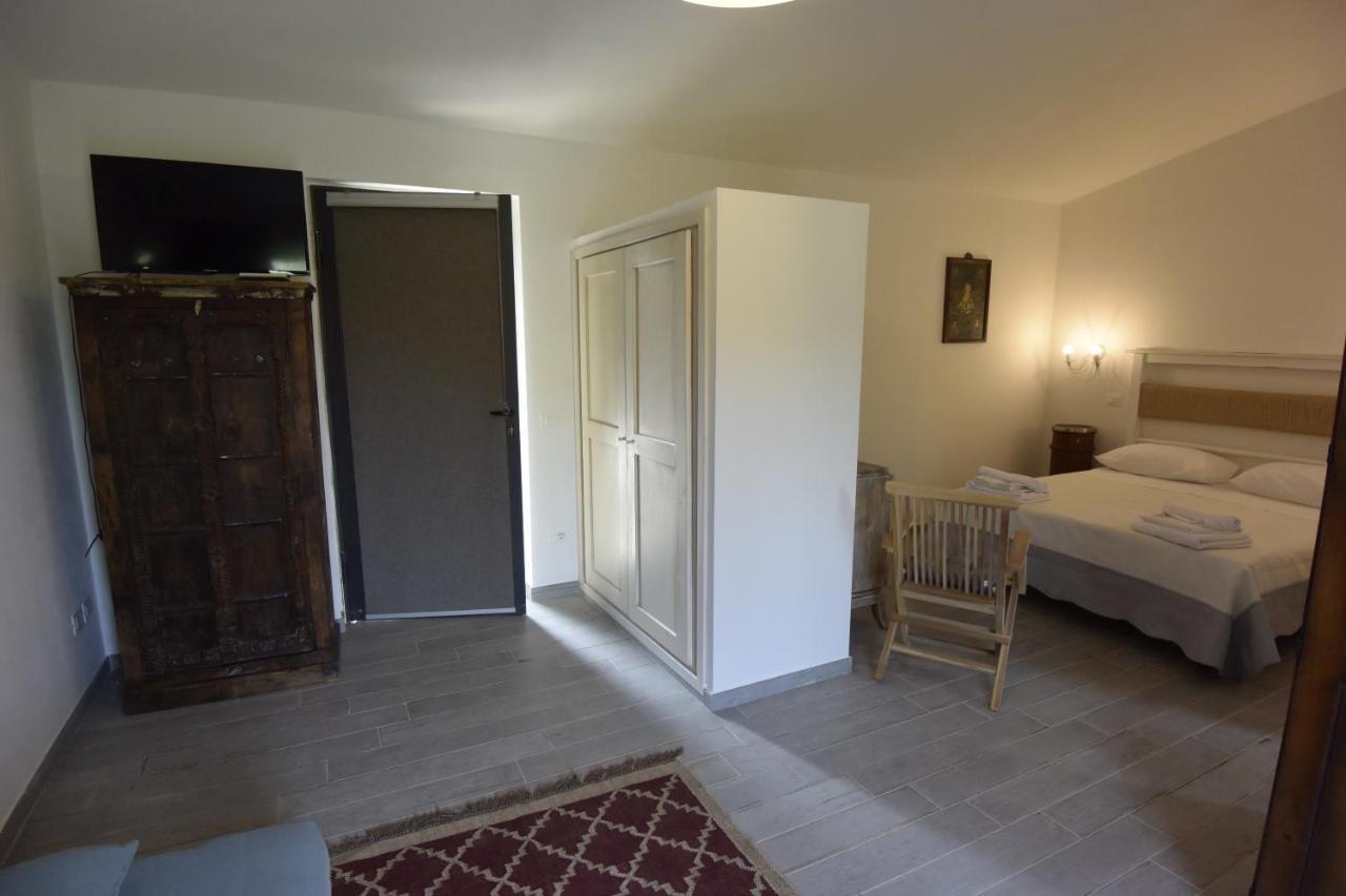 Agriturismo La Fontaccia Монтияно Экстерьер фото