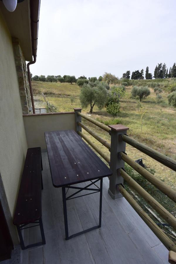 Agriturismo La Fontaccia Монтияно Экстерьер фото