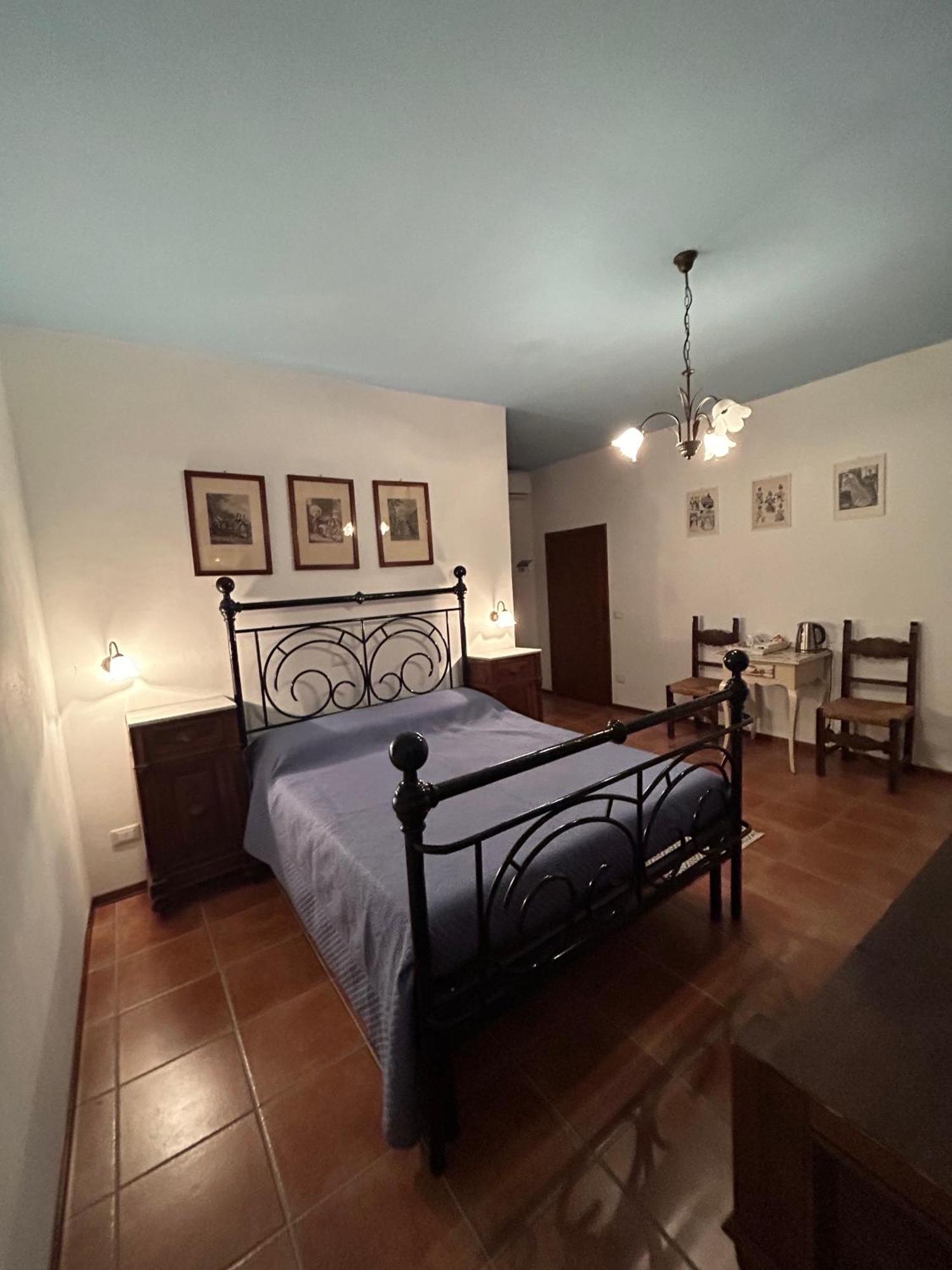 Agriturismo La Fontaccia Монтияно Экстерьер фото